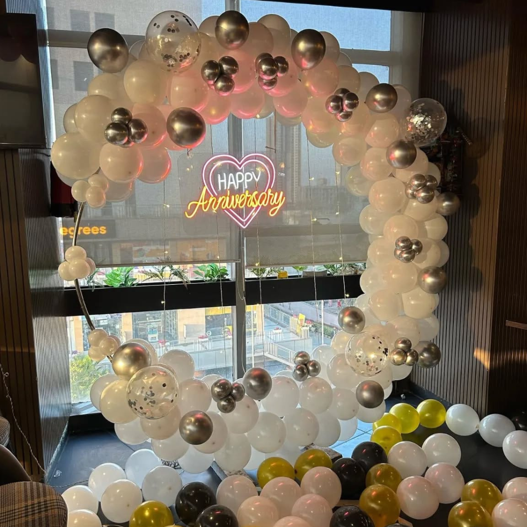 Anniversary decoration