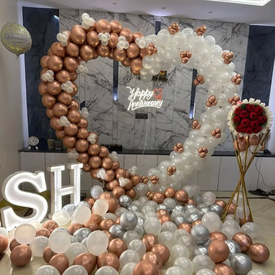 Anniversary decoration